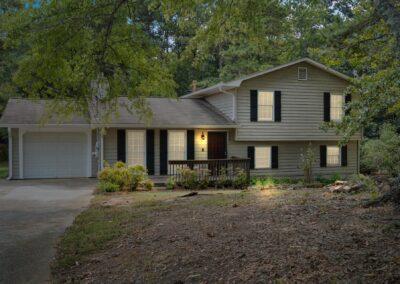 304 Cypress Circle, Carrollton GA 30116